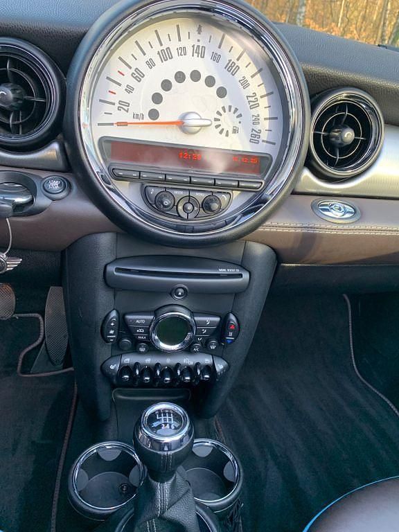 Gebraucht Mini Cooper 122 PS (89 kW) 2012 Braun Kleinwagen