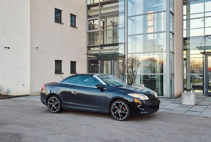 Gebraucht Renault Mégane Cabriolet Luxe 110 PS (80 kW) 2010 Cabrio