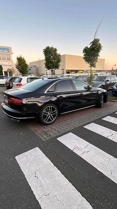 Second-hand Audi A8 385 CP (283 kW) 2015 Negru Berlinǎ