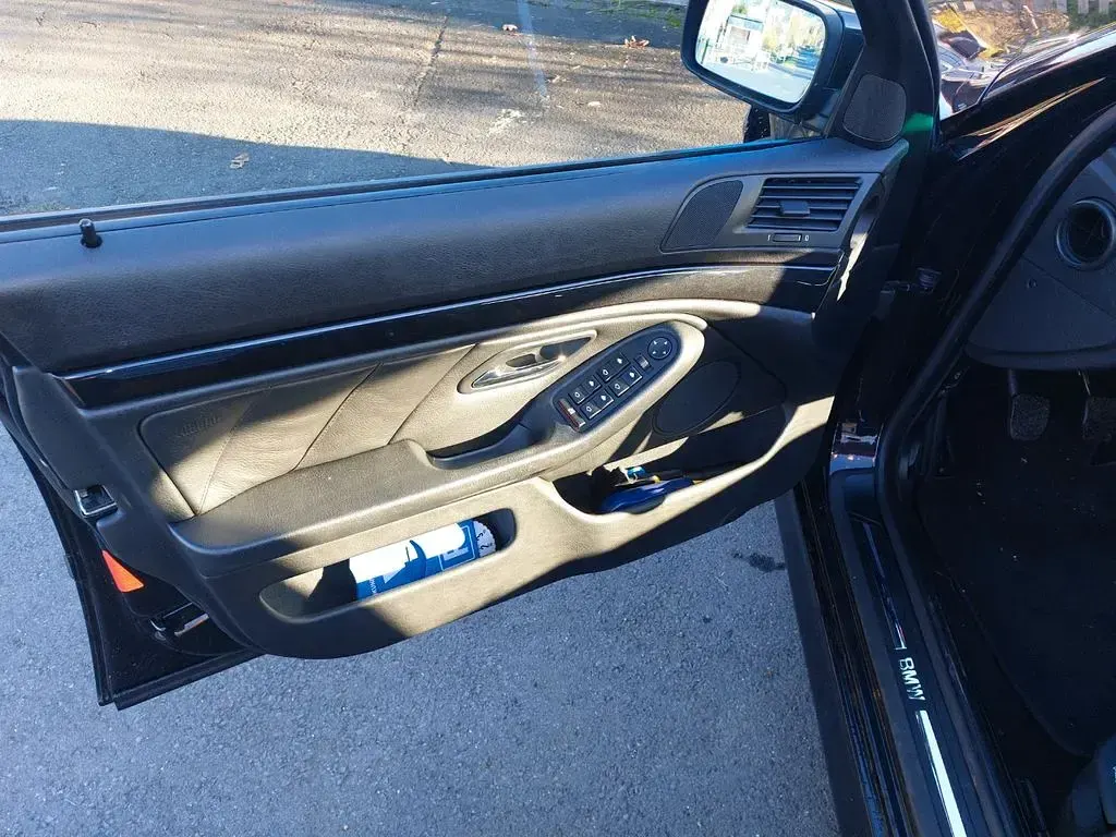 Gebraucht BMW 530 Sport Line 184 PS (135 kW) 1999 Schwarz Kombi