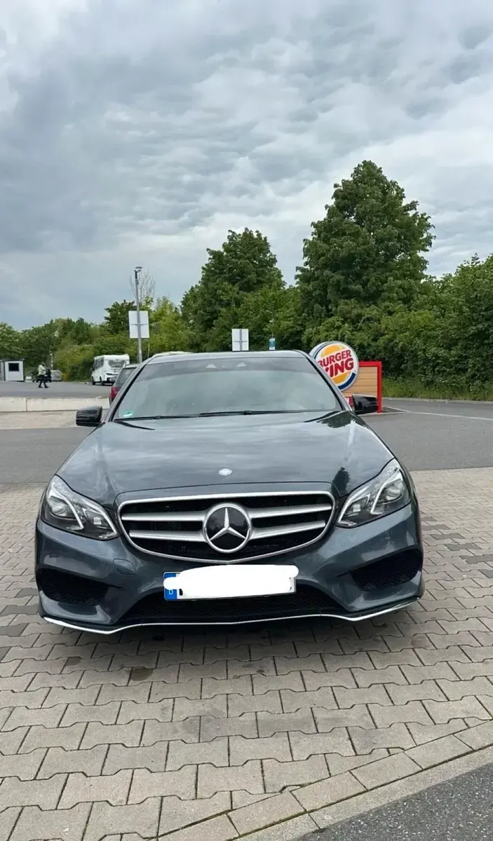 Gebraucht Mercedes E350 258 PS (189 kW) 2014 Grau Limousine