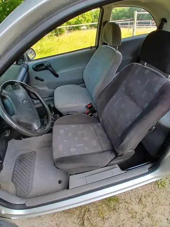 Gebraucht Opel Corsa 45 PS (33 kW) 1997 Silber Kleinwagen