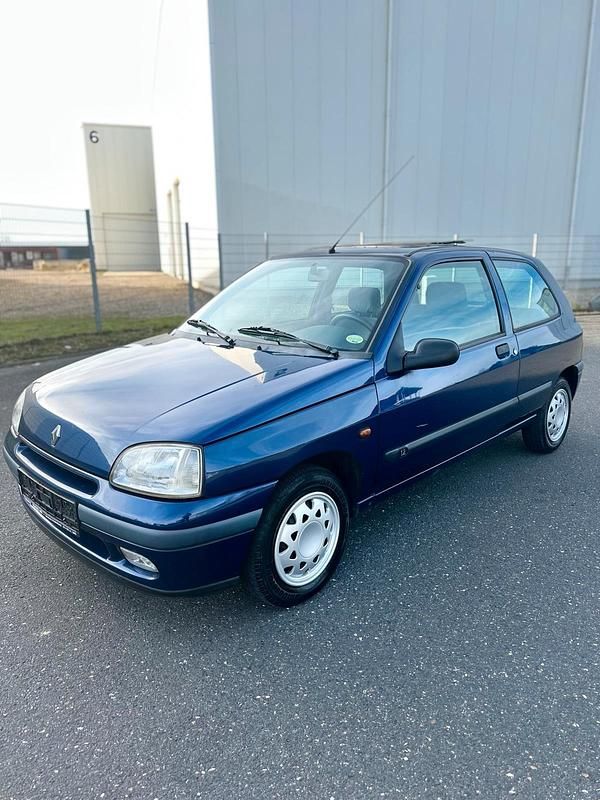 Gebraucht 1998 Renault Clio II Kleinwagen | 1.800 € (Fairer Preis) - Bild 1/4