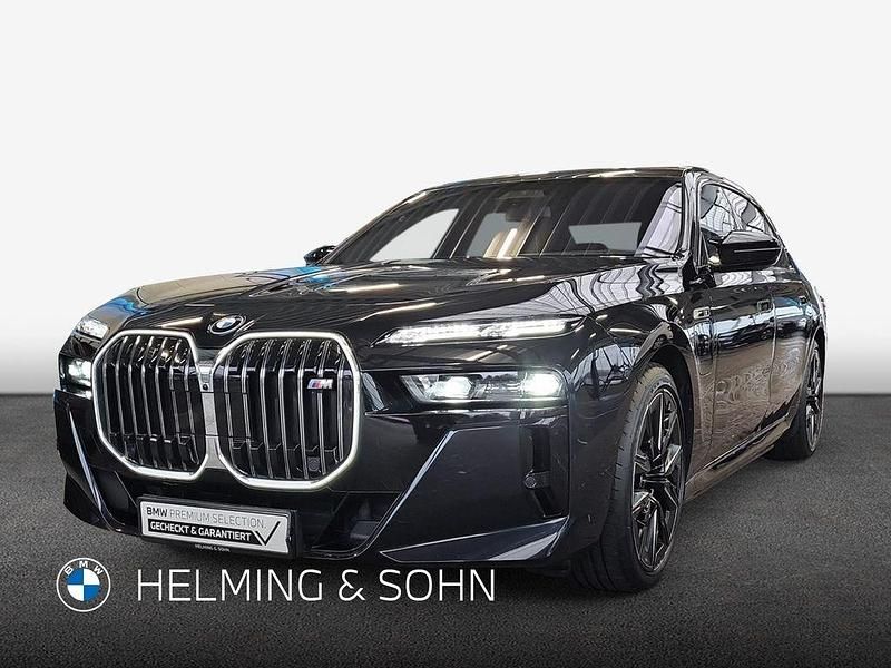 Gebraucht BMW M760e Efficient Dynamics 381 PS (280 kW) 2023 Schwarz Limousine