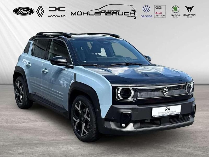 Gebraucht Renault 4 E-Tech Komfort 110 kW (150 PS) 2025 Kumulusblau, schwarzes dach SUV
