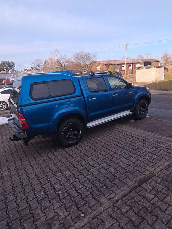 Gebraucht Toyota HiLux 140 PS (102 kW) 2014 Blau Abholung