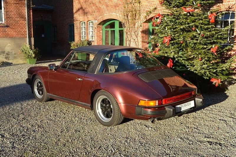 Gebraucht Porsche 911 207 PS (152 kW) 1984 Rot Cabrio