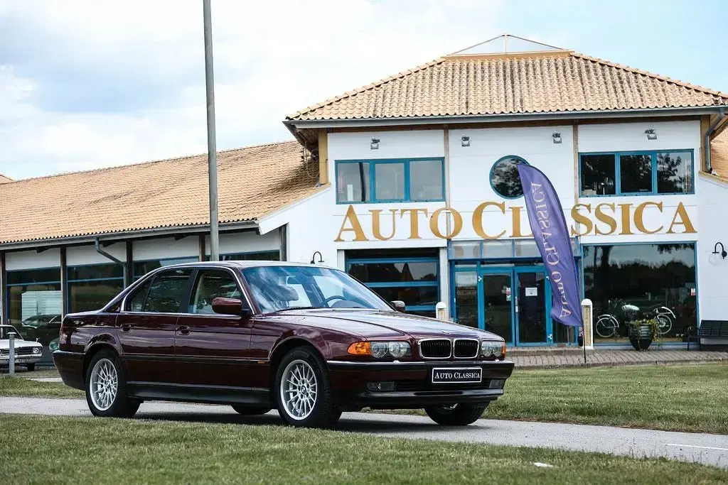 Gebraucht BMW 728 193 PS (141 kW) 1999 Rot Limousine