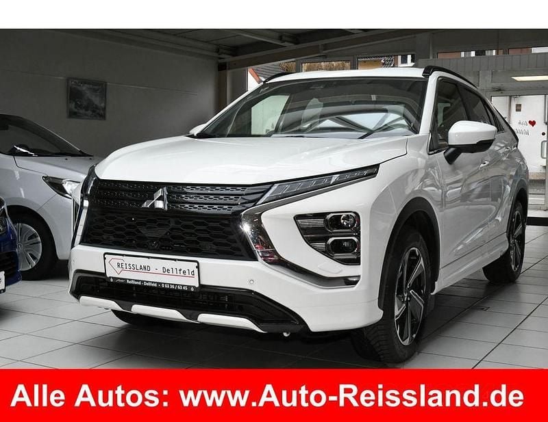 Gebraucht Mitsubishi Eclipse Cross Select 188 PS (138 kW) 2022 Weiß SUV