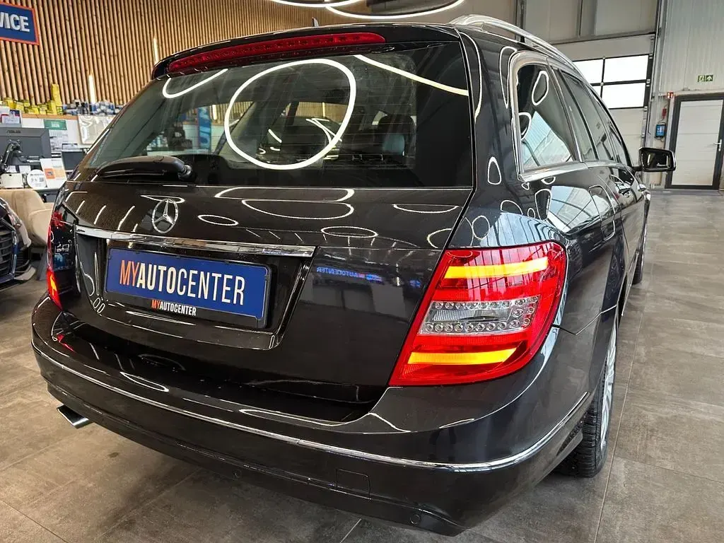 Gebraucht Mercedes C250 Avantgarde 204 PS (150 kW) 2014 Grau Limousine
