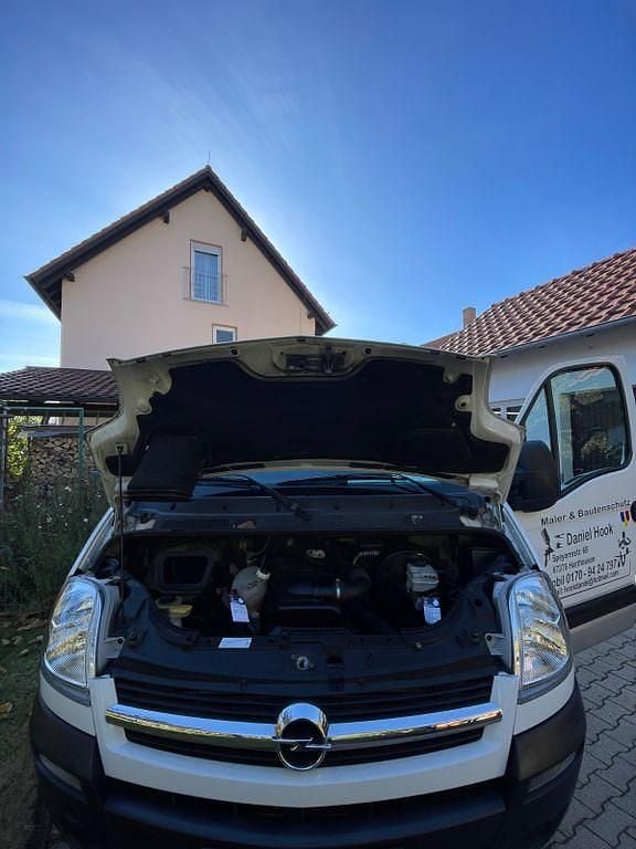 Weiß Gebraucht 2005 Opel Movano Limousine | 4.950 € - Bild 1/4