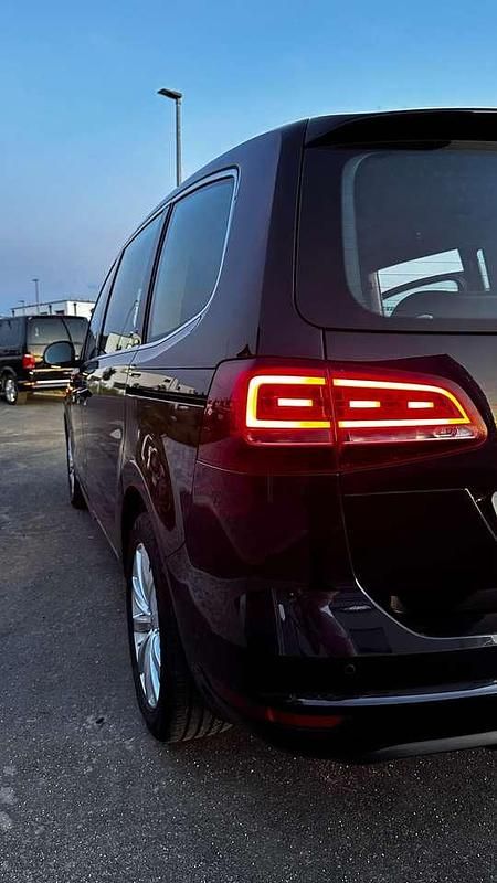 Gebraucht 2016 VW Sharan Highline Van / Kleinbus | 17.500 € (Superpreis) - Bild 1/4