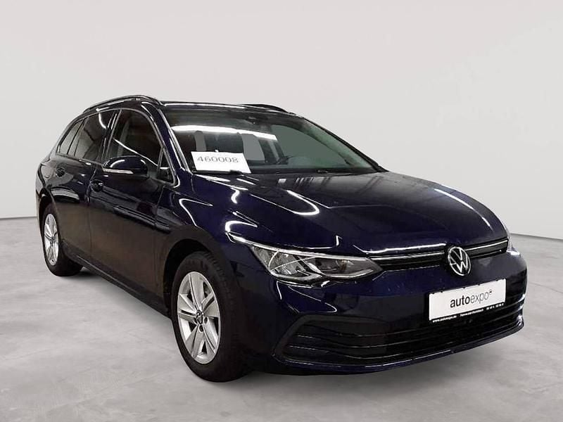 Atlantic blue metallic Gebraucht 2021 VW Golf VIII Life Kombi | 17.590 € (Superpreis) - Bild 1/4