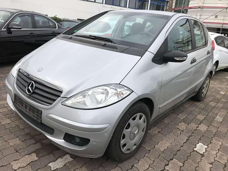 Gebraucht Mercedes A150 Elegance 95 PS (69 kW) 2004 Silber Limousine