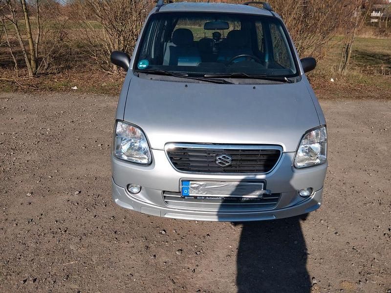 Gebraucht Suzuki Wagon R+ 76 PS (55 kW) 2003 Silber Van / Kleinbus
