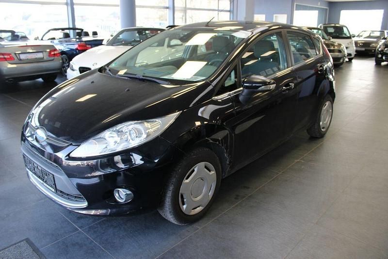 Gebraucht Ford Fiesta Ghia 82 PS (60 kW) 2008 Schwarz Kleinwagen