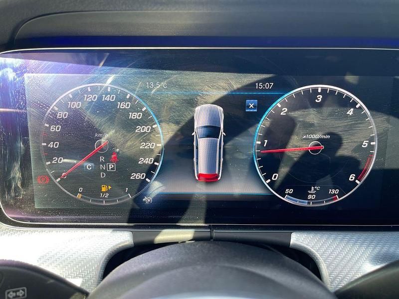 Gebraucht Mercedes E220 All-Terrain 194 PS (142 kW) 2018 Weiß Kombi