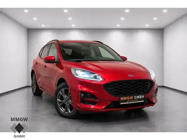 Usado Ford Kuga ST-Line X 190 HP (139 kW) 2021 Vermelho SUV