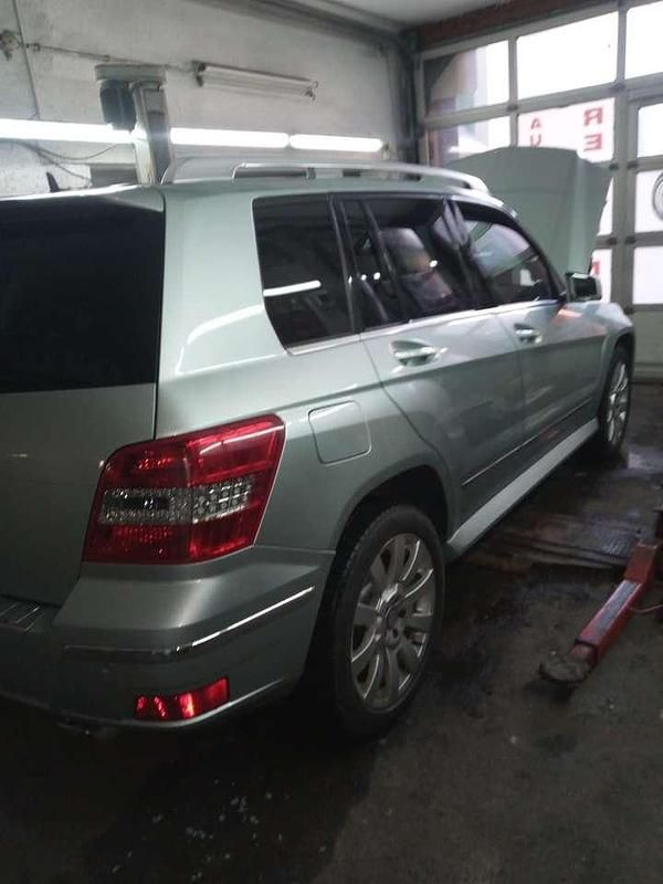 Gebraucht Mercedes GLK350 224 PS (164 kW) 2009 Silber SUV