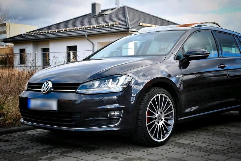 Gebraucht VW Golf VII 150 PS (110 kW) 2015 Grau Kombi