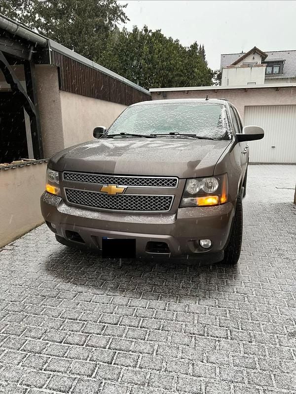 Gebraucht 2014 Chevrolet Suburban SUV | 14.500 € - Bild 1/3