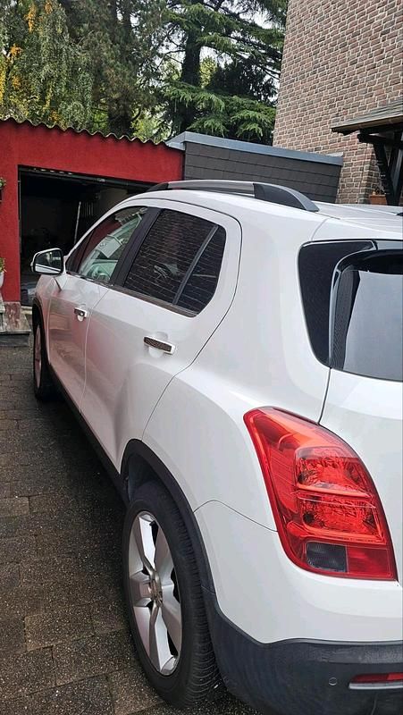 Weiß Gebraucht 2013 Chevrolet Trax SUV | 6.500 € (Fairer Preis) - Bild 1/4