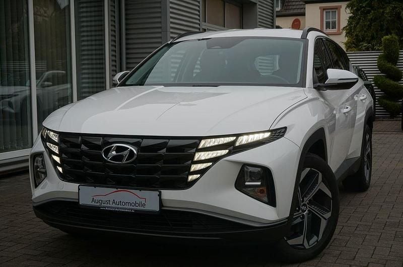 Weiß Gebraucht 2022 Hyundai Tucson SUV | 25.248 € (Superpreis) - Bild 1/3
