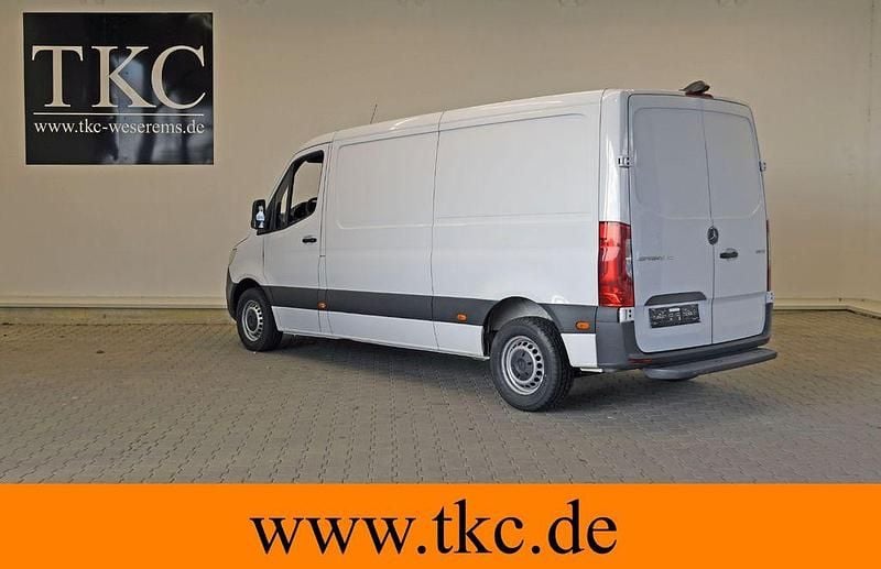 Gebraucht Mercedes Sprinter 114 PS (83 kW) 2023 Weiß Van