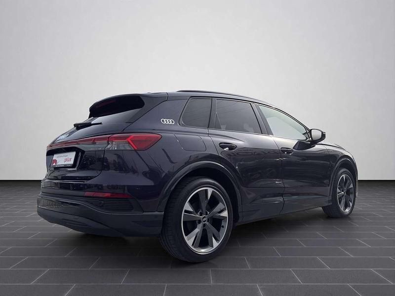 Gebraucht Audi Q4 e-tron Ambiente 150 kW (204 PS) 2023 Auroraviolett metallic (metallic) SUV