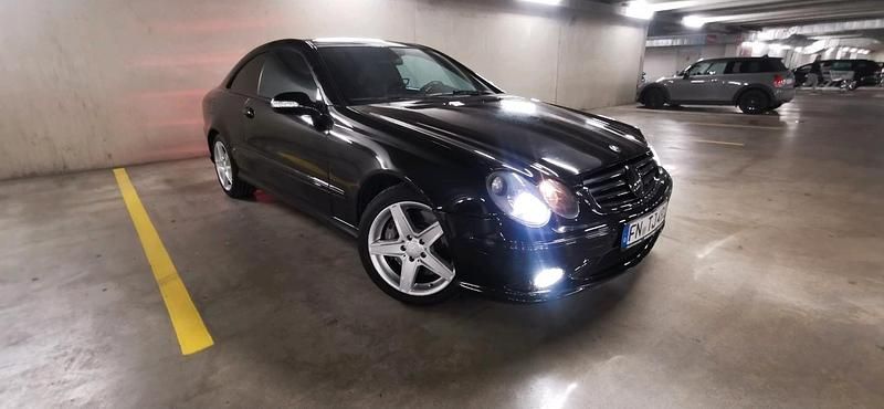 Schwarz Gebraucht 2003 Mercedes CLK500 Coupé | 7.200 € (Fairer Preis) - Bild 1/4