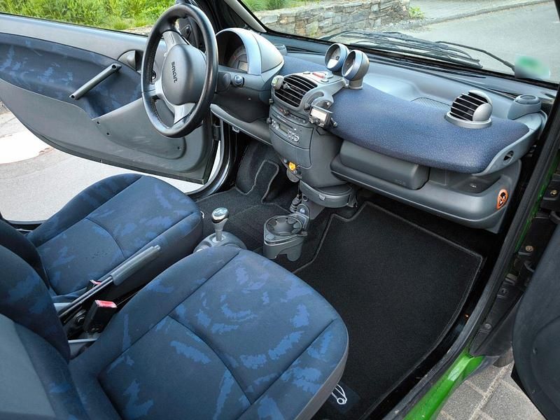 Gebraucht Smart ForTwo Coupé 61 PS (44 kW) 2005 Schwarz Coupé