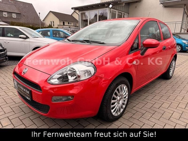 Gebraucht Fiat Punto Mystyle 69 PS (50 kW) 2015 Rot Kleinwagen