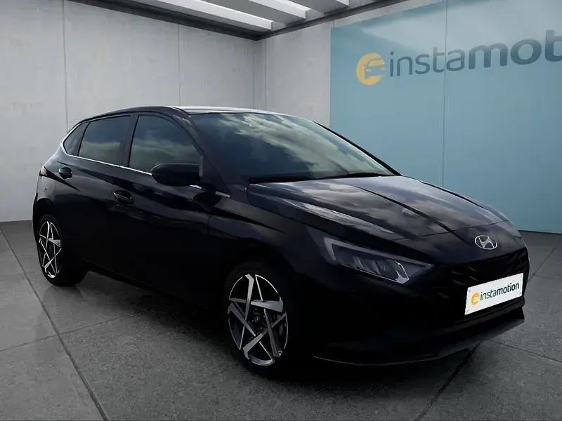 Neu Hyundai i20 Prime 101 PS (74 kW) 2025 Schwarz Kleinwagen