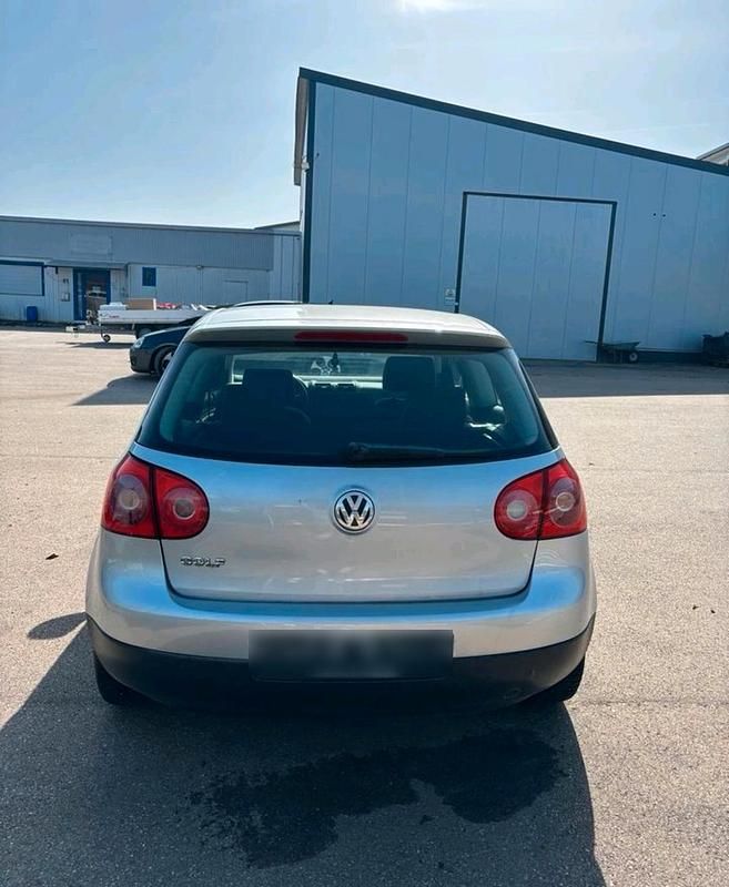 Gebraucht VW Golf V 90 PS (66 kW) 2004 Kleinwagen