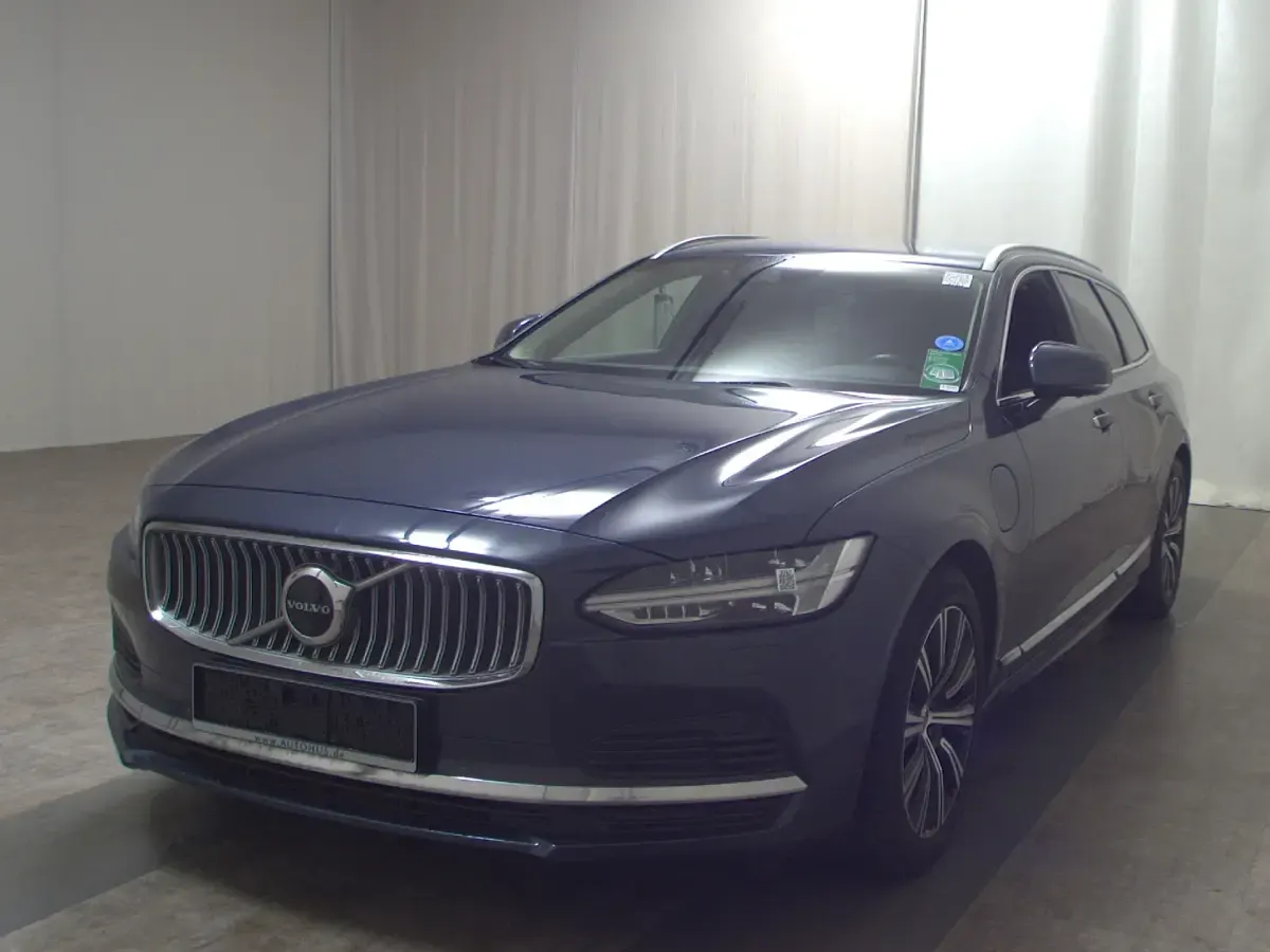 Gebraucht Volvo V90 Inscription 392 PS (288 kW) 2021 Blau Kombi
