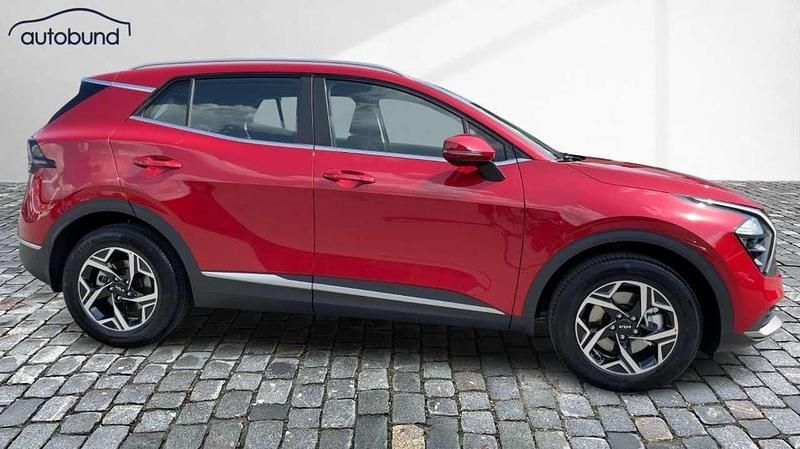 Neu Kia Sportage Urban 160 PS (117 kW) 2025 Rot / infrared SUV