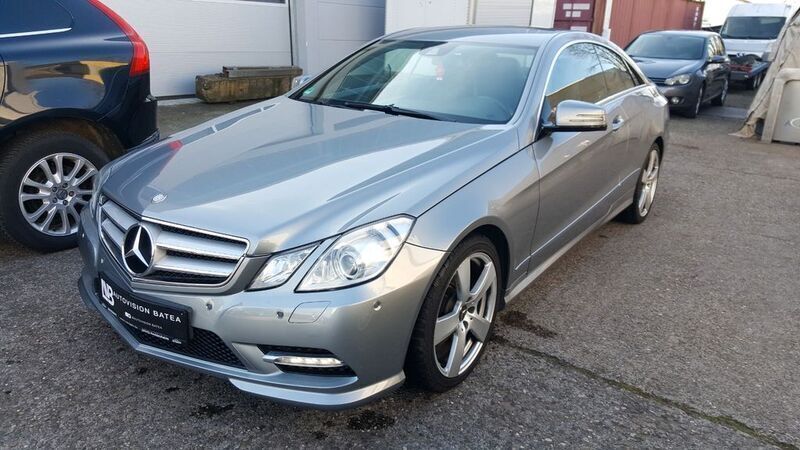 Grau Gebraucht 2013 Mercedes E200 Elegance Coupé | 8.000 € (Superpreis) - Bild 1/4