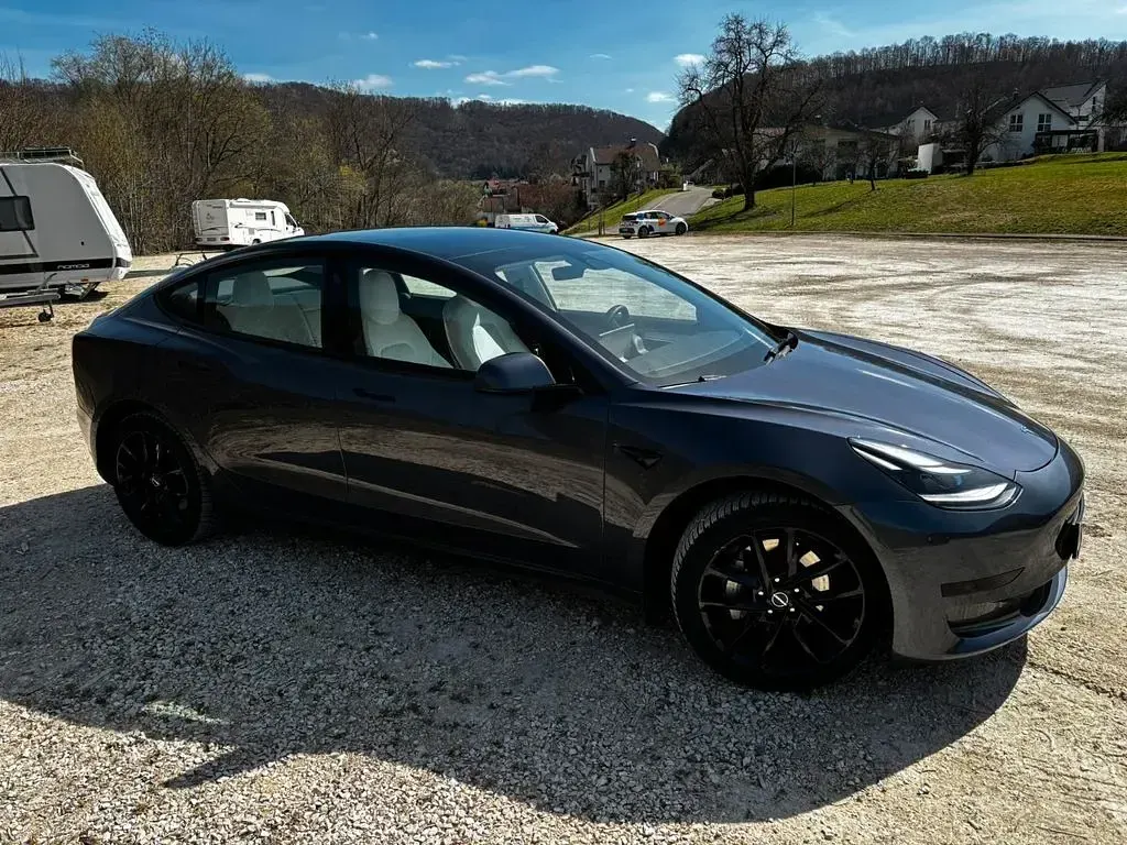 Brugt Tesla Model 3 208 kW (283 HK) 2022 Grå Sedan