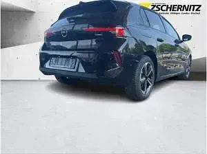Neu Opel Astra 145 PS (106 kW) 2026 Schwarz (karbon schwarz (metallic)) Limousine