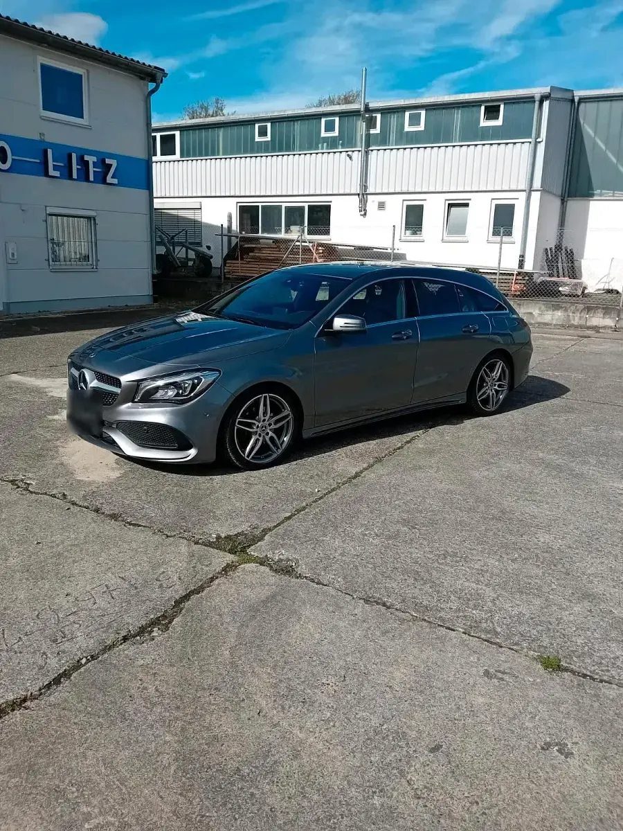 Gebraucht Mercedes CLA180 AMG 122 PS (89 kW) 2018 Grau Coupé