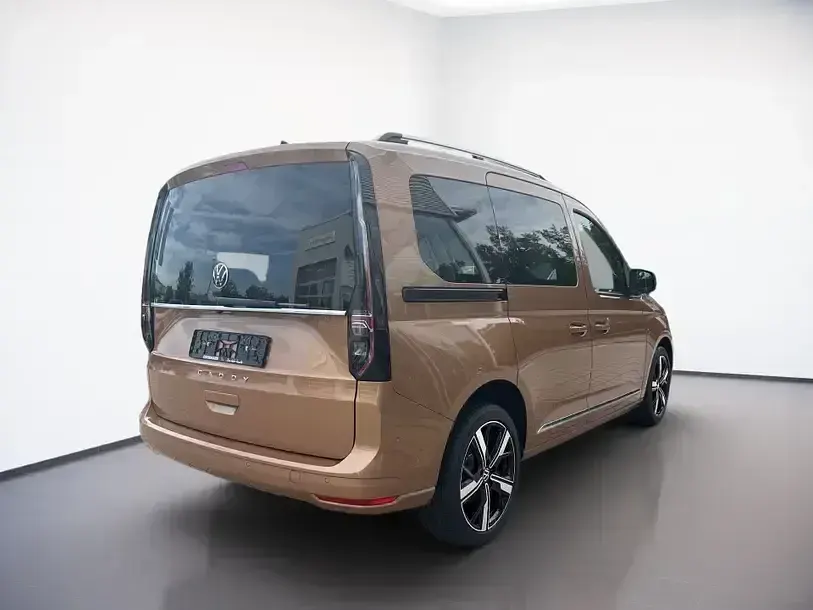 Używany VW Caddy Style 116 KM (85 kW) 2026 Brązowy Minivan