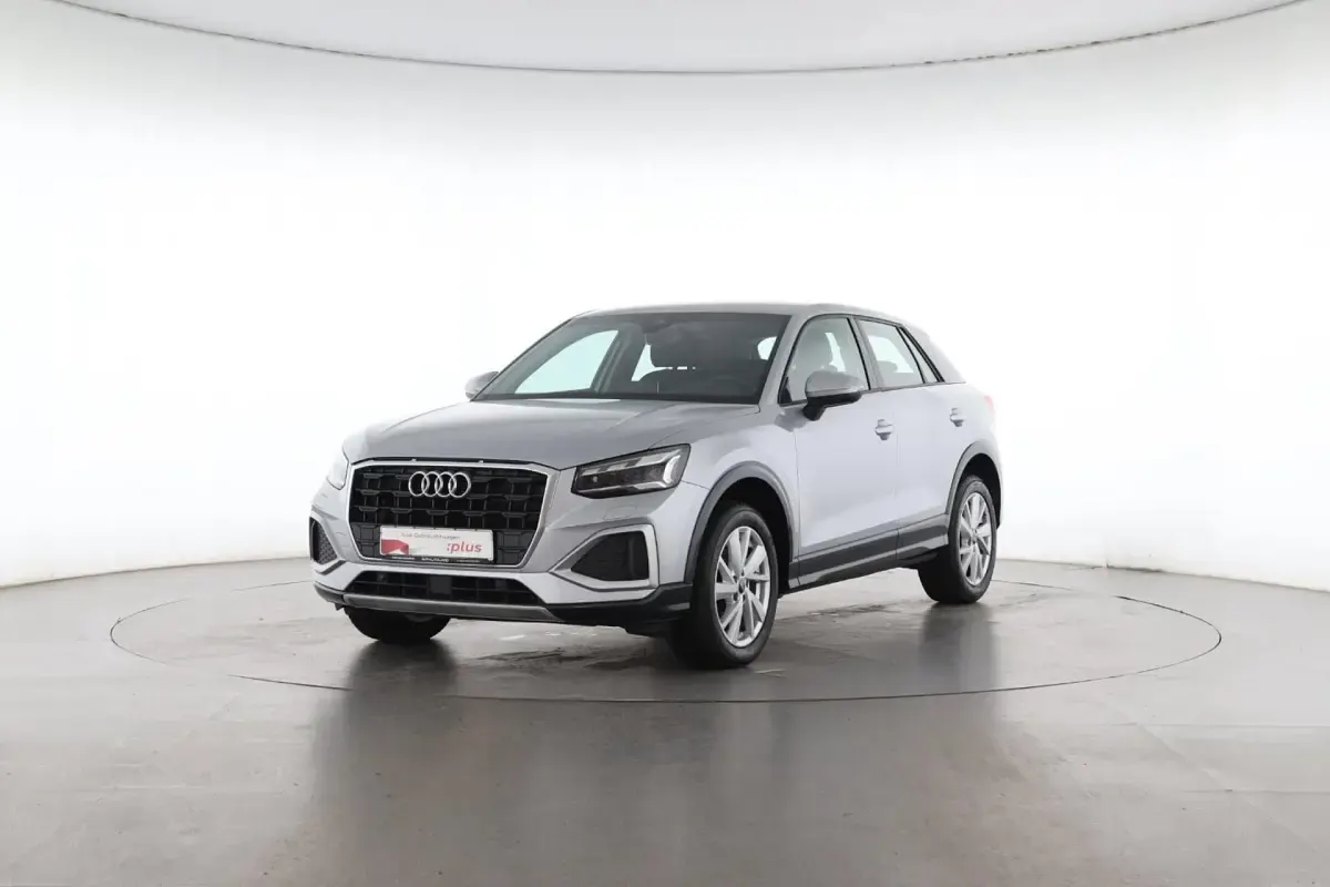 Gebraucht Audi Q2 Advanced 116 PS (85 kW) 2021 Florettsilber SUV