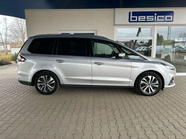 Gebraucht Ford Galaxy Titanium 190 PS (139 kW) 2023 Silber Van / Kleinbus