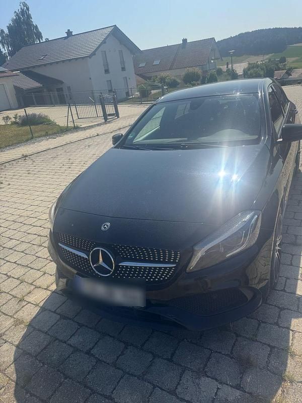 Gebraucht Mercedes A220 185 PS (136 kW) 2017 Schwarz Kleinwagen