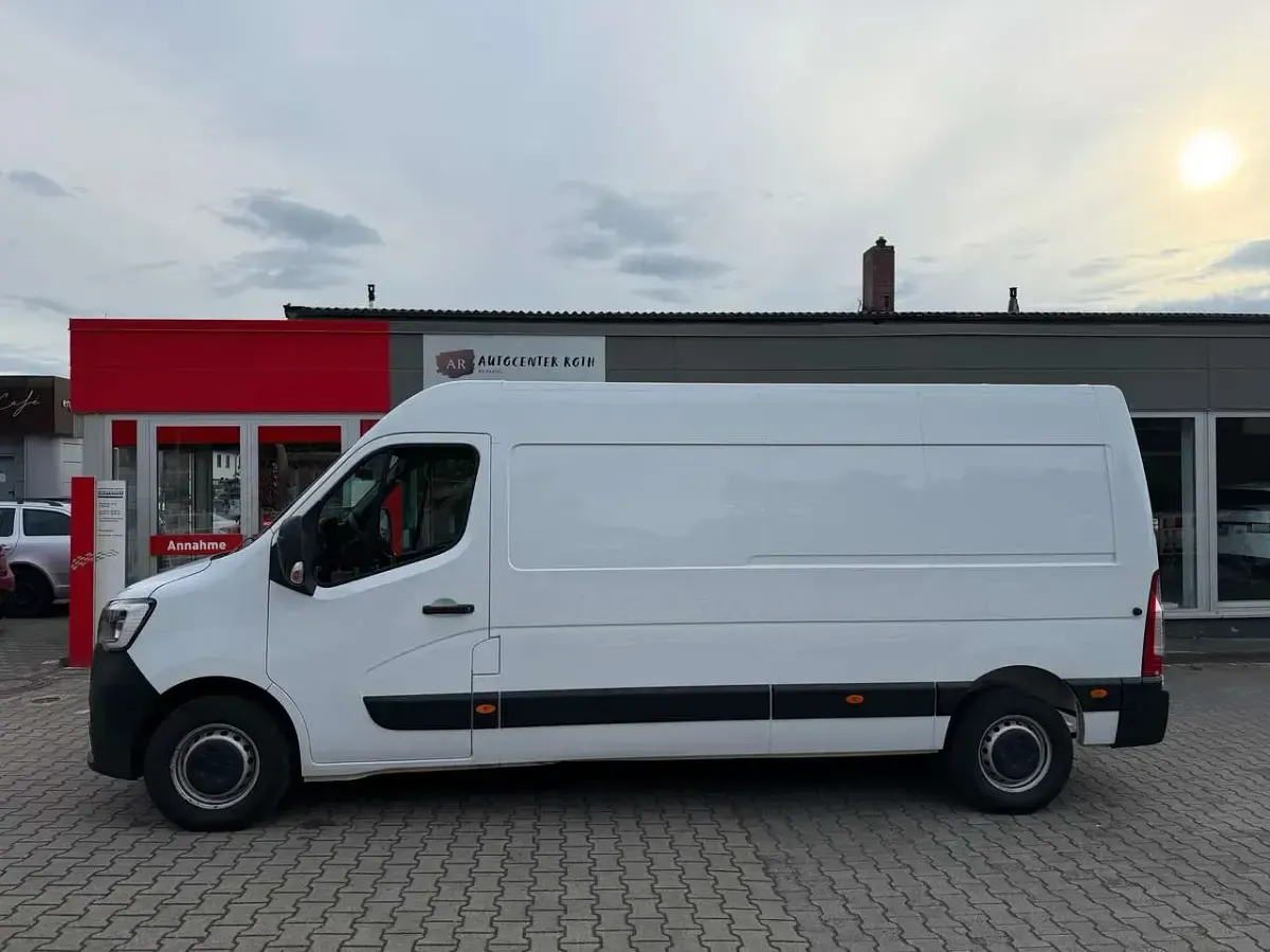 Gebraucht Renault Master 179 PS (131 kW) 2022 Mineral weiss Van / Kleinbus