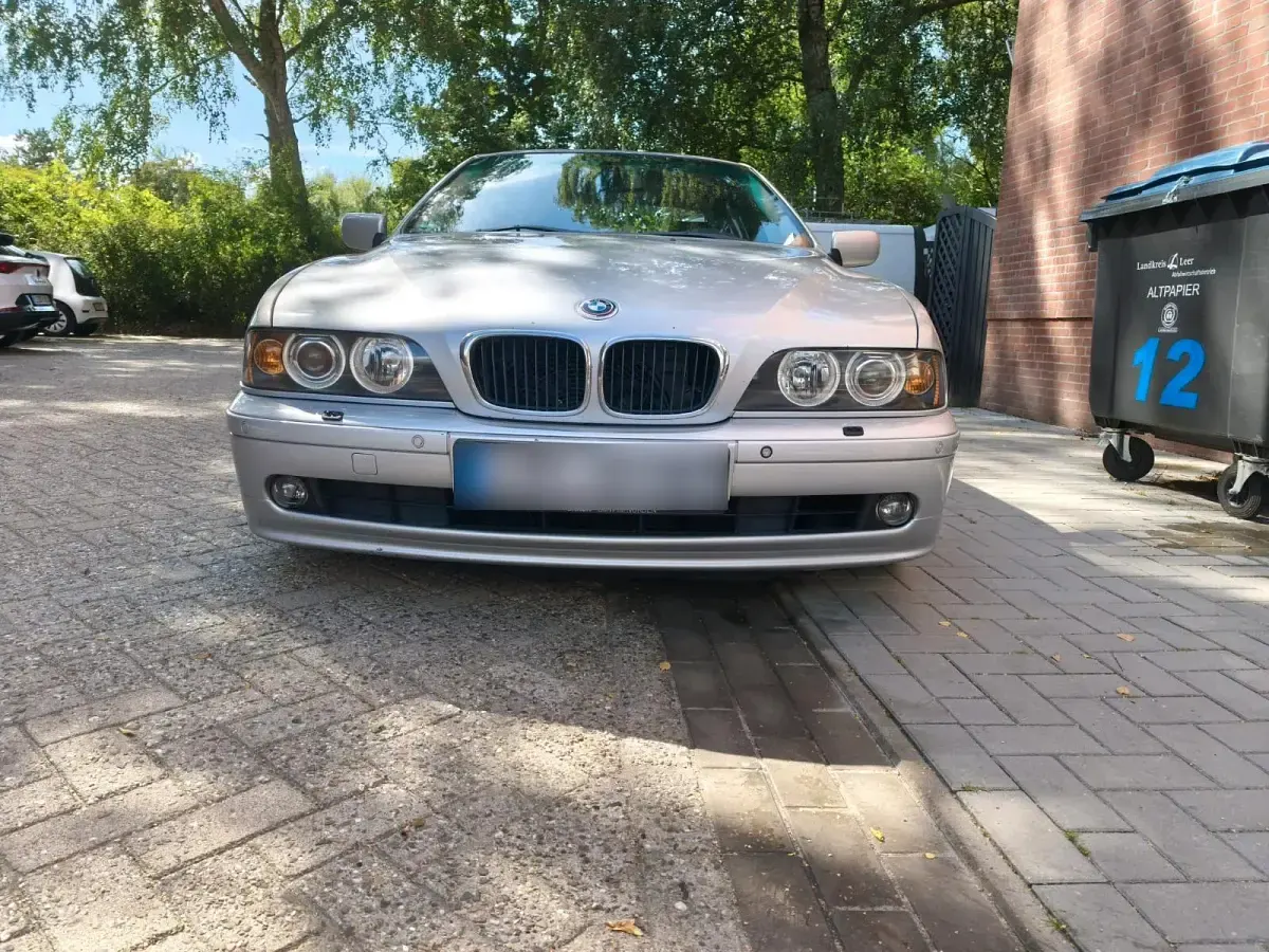 Gebraucht BMW 520 170 PS (125 kW) 2002 Silber Limousine