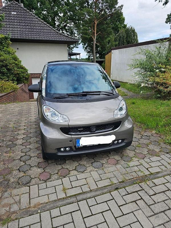 Beige Gebraucht 2010 Smart ForTwo Coupé Brabus Coupé | 7.799 € (Etwas zu teuer) - Bild 1/4