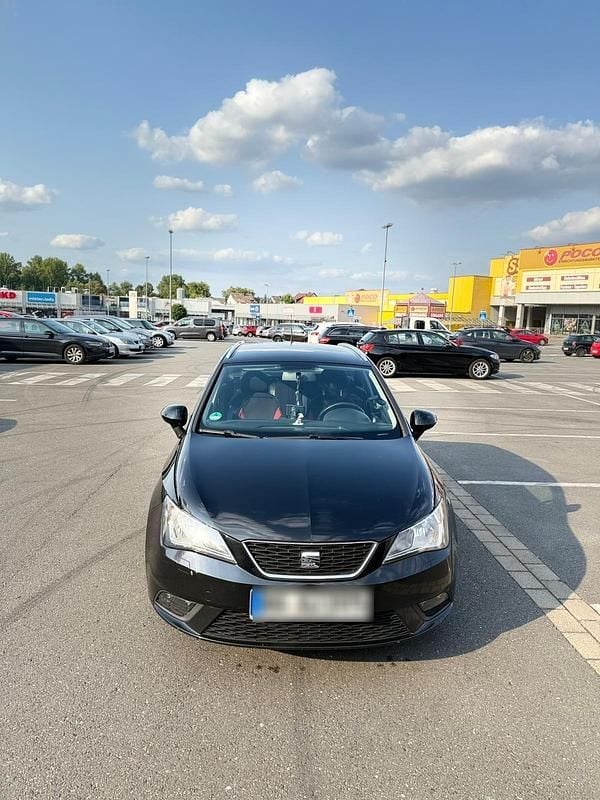 Schwarz Gebraucht 2016 Seat Ibiza ST Kombi | 6.800 € (Fairer Preis) - Bild 1/4