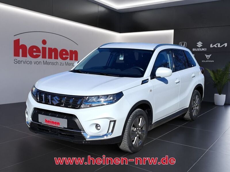 Weiß Gebraucht 2021 Suzuki Vitara Comfort SUV | 17.999 € (Guter Preis) - Bild 1/4