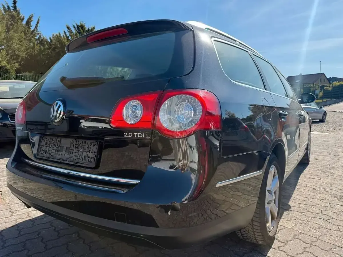 Gebraucht VW Passat 140 PS (102 kW) 2009 Schwarz Kombi